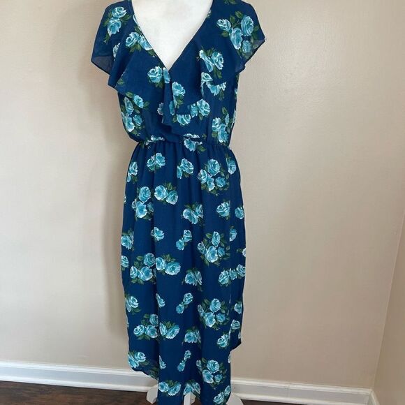 Wayf|Midi|Ruffle|Floral print| Lightweight| V-neck  - Picture 6 of 10